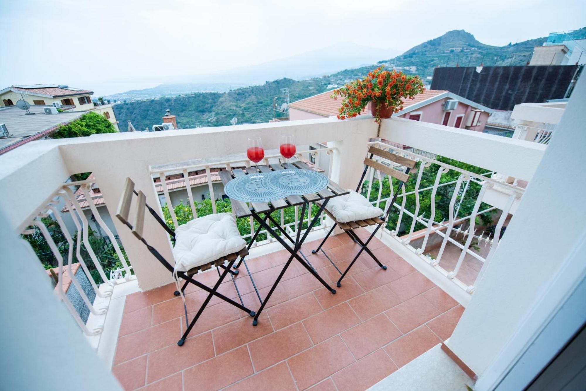 Villa Clara Suites 타오르미나 외부 사진